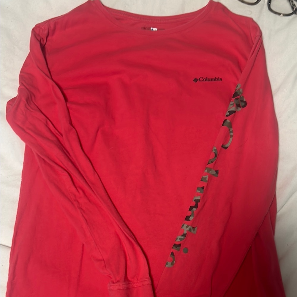 Columbia Vibrant pink Crew Neck Shirt